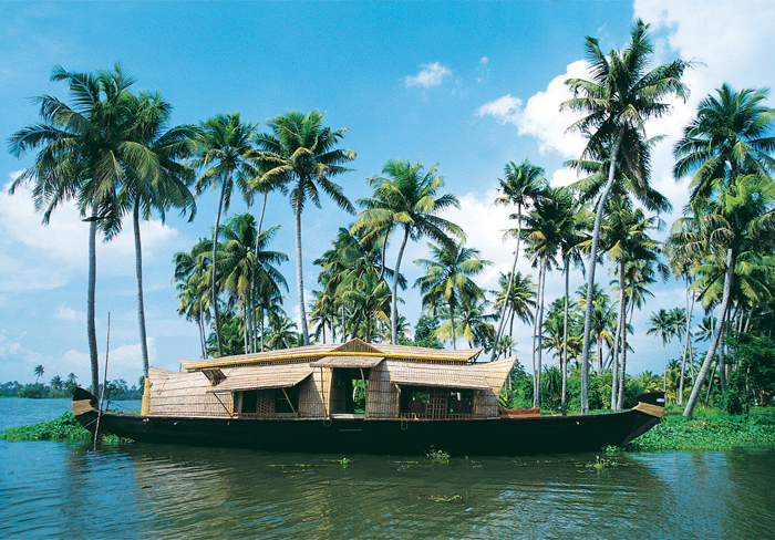 kerala backwaters tour